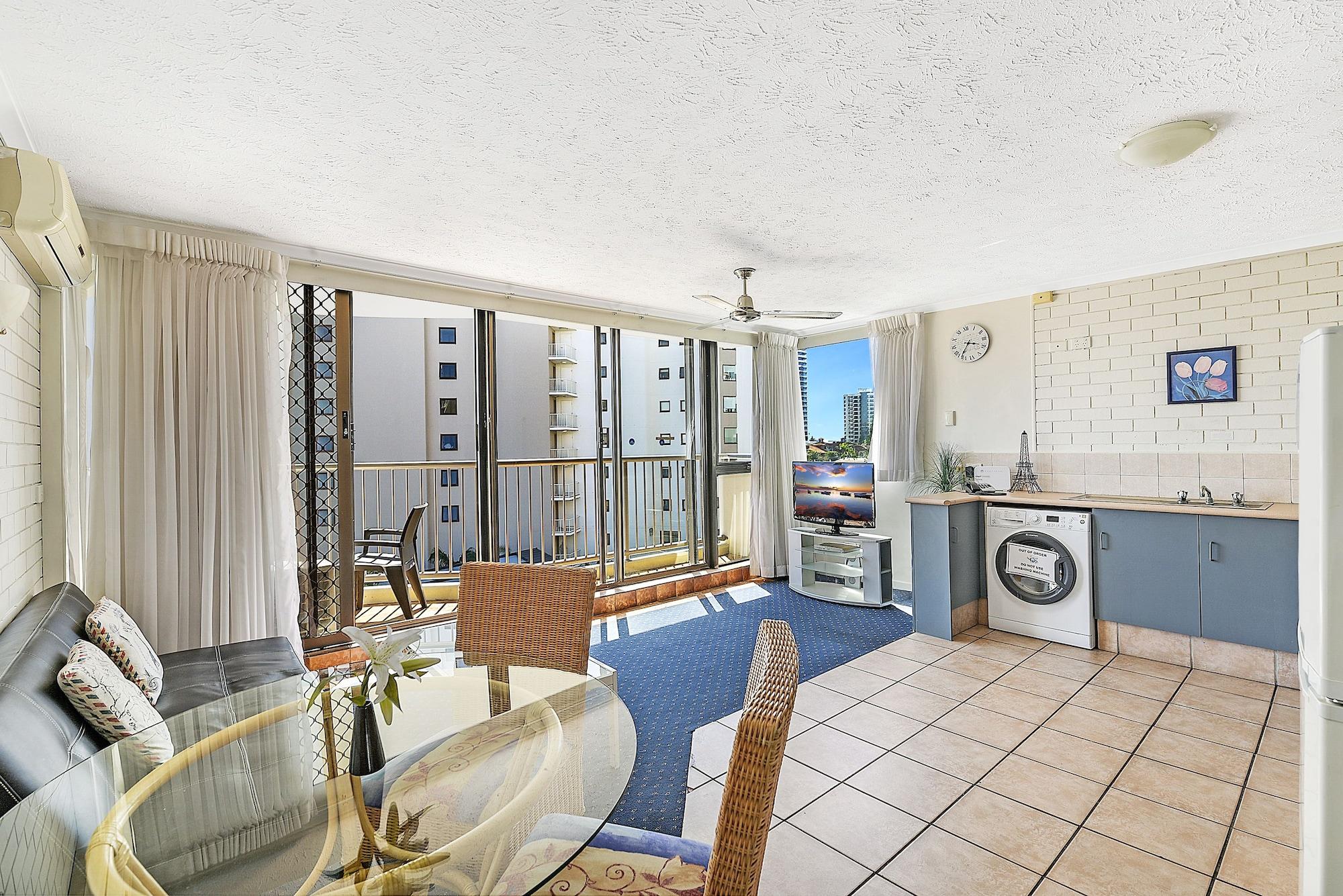 Broadbeach Travel Inn Apartments Gold Coast Exterior photo